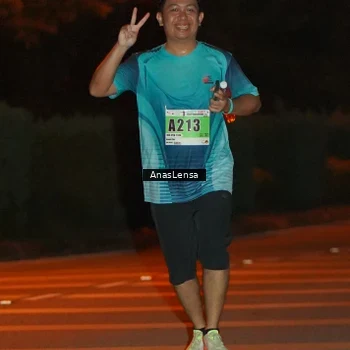 Runner Photo 8804731