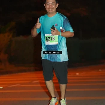 Runner Photo 8804734