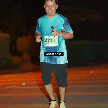 Runner Photo 8804737