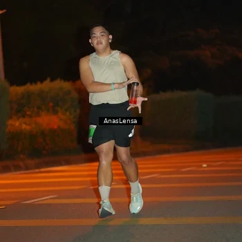 Runner Photo 8804759