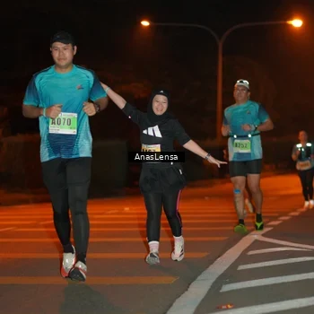 Runner Photo 8804821