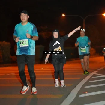 Runner Photo 8804823