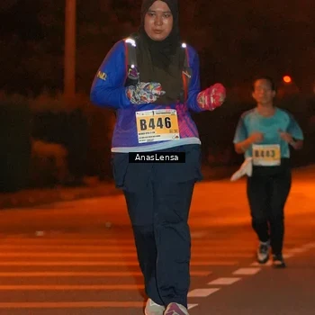 Runner Photo 8804871