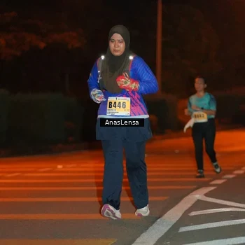 Runner Photo 8804886