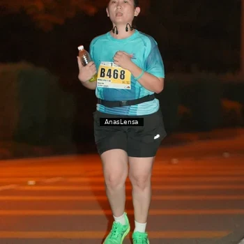 Runner Photo 8805001