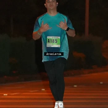 Runner Photo 8805016