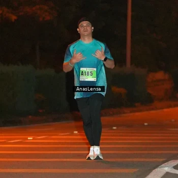 Runner Photo 8805018