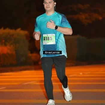 Runner Photo 8805025