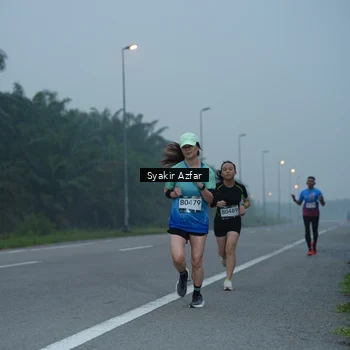 Runner Photo 8805058