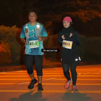 Runner Photo 8805222