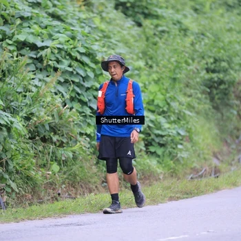 Runner Photo 8805454