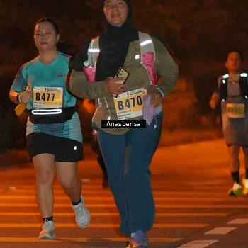 Runner Photo 8805522