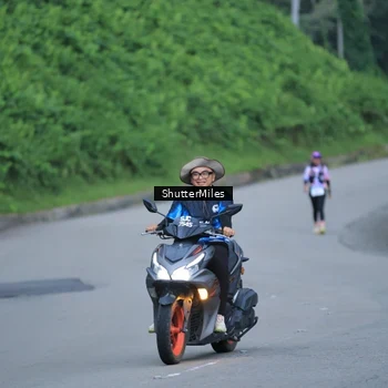 Runner Photo 8805533