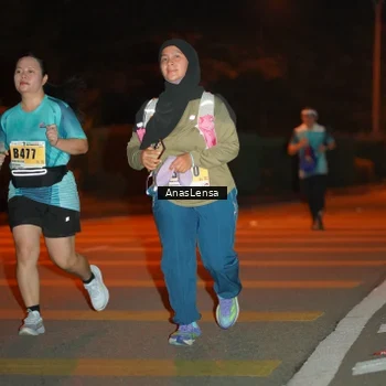 Runner Photo 8805613