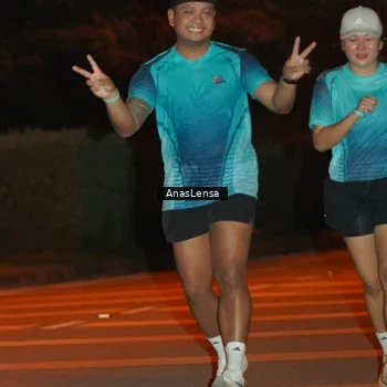Runner Photo 8805704