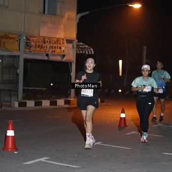 Runner Photo 8805705