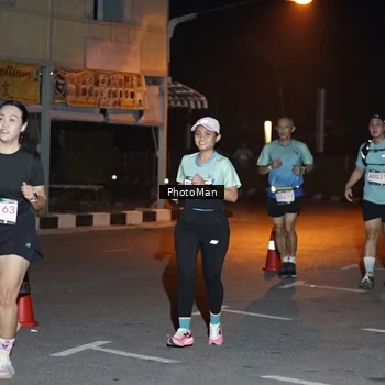 Runner Photo 8805707
