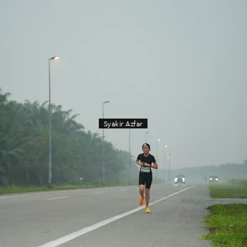 Runner Photo 8805716