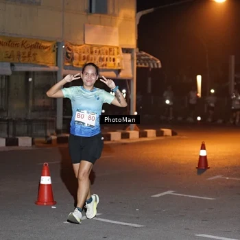 Runner Photo 8805724