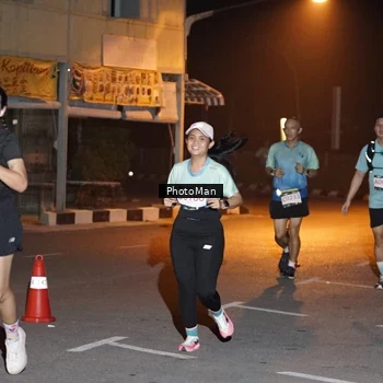Runner Photo 8805728