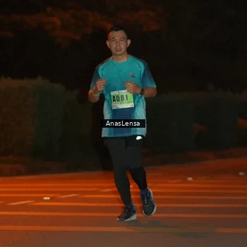 Runner Photo 8805742