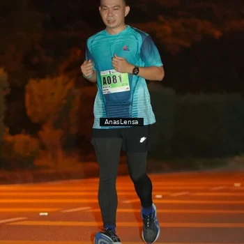 Runner Photo 8805757