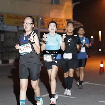 Runner Photo 8805765