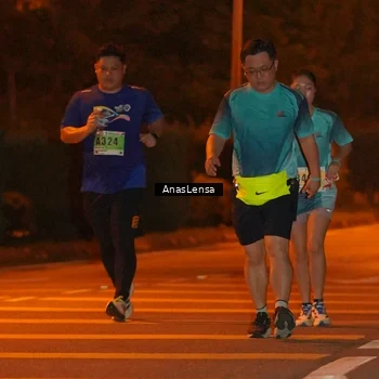 Runner Photo 8805782