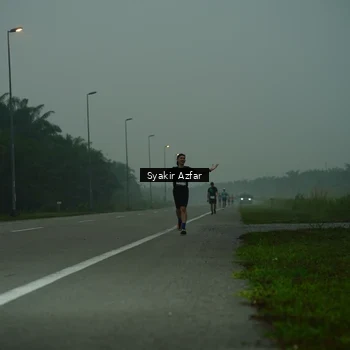 Runner Photo 8805804