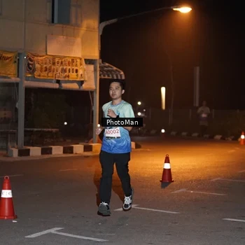 Runner Photo 8805805