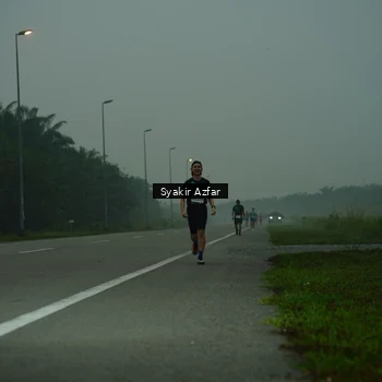 Runner Photo 8805818