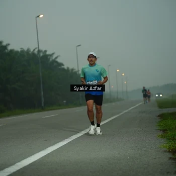 Runner Photo 8805878