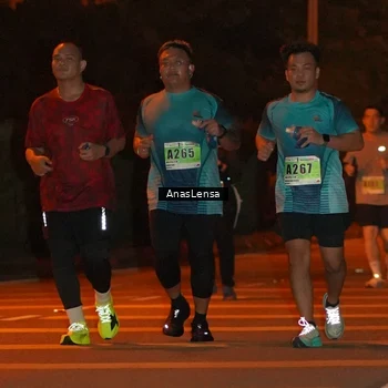 Runner Photo 8805879