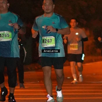 Runner Photo 8805880