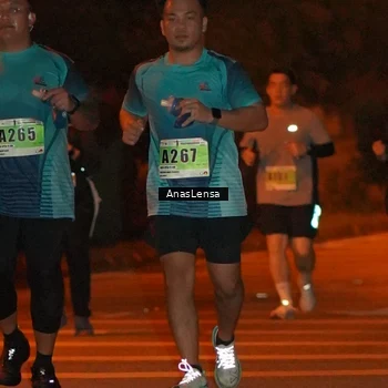 Runner Photo 8805881