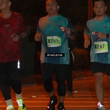 Runner Photo 8805885
