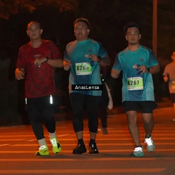 Runner Photo 8805888