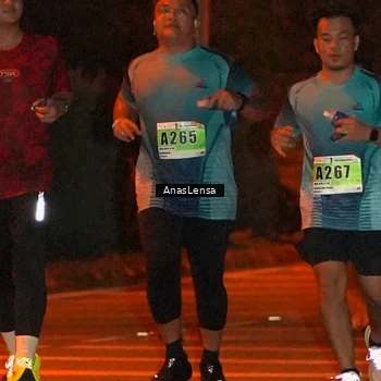 Runner Photo 8805893