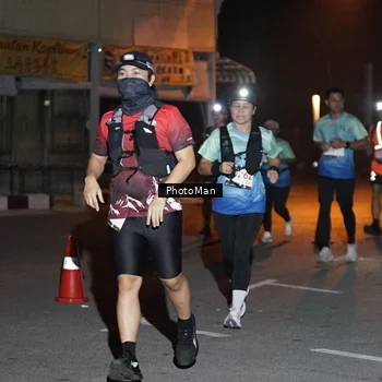 Runner Photo 8805896