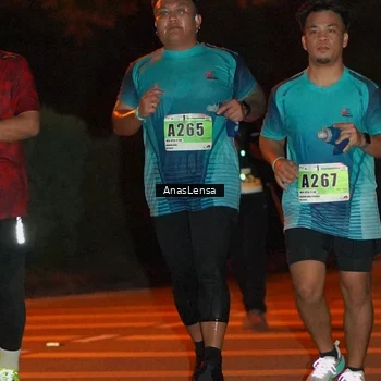 Runner Photo 8805909