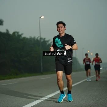 Runner Photo 8805943