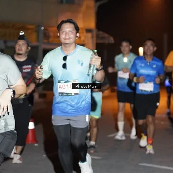 Runner Photo 8805955