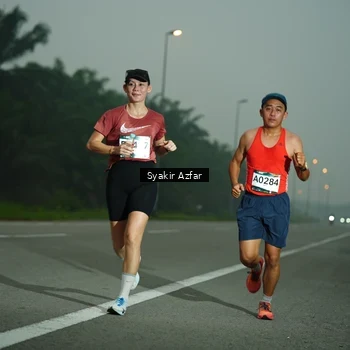 Runner Photo 8805957