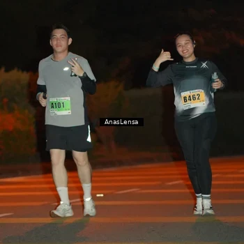 Runner Photo 8805963