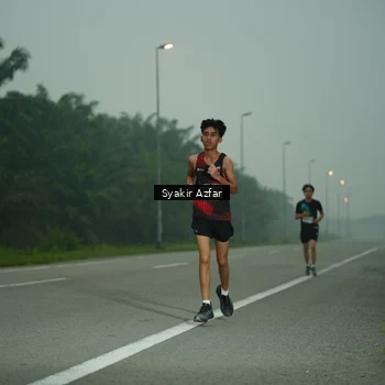 Runner Photo 8805974