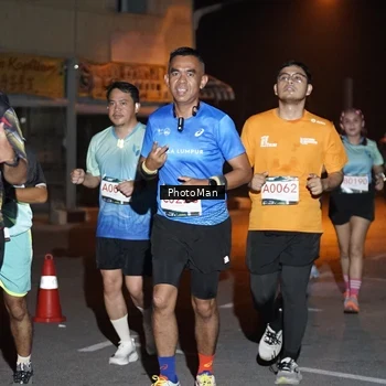 Runner Photo 8805976