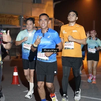 Runner Photo 8805981