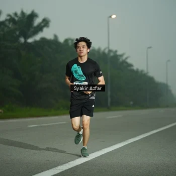 Runner Photo 8805998
