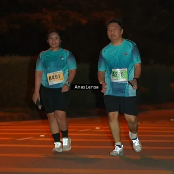Runner Photo 8806013