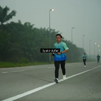 Runner Photo 8806015